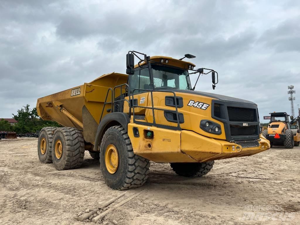 Bell B45E Caminhões articulados