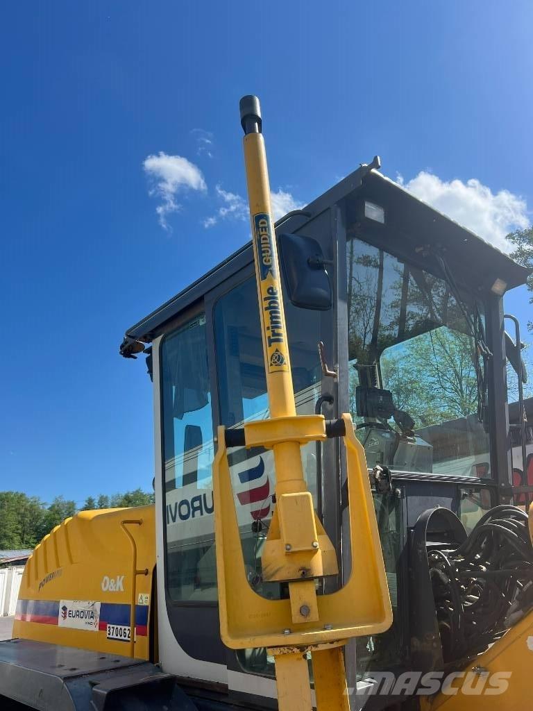 O&K F 156,6A Motoniveladoras