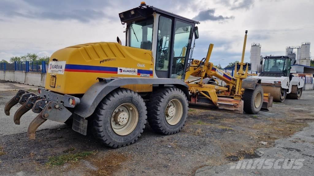 O&K F 156,6A Motoniveladoras