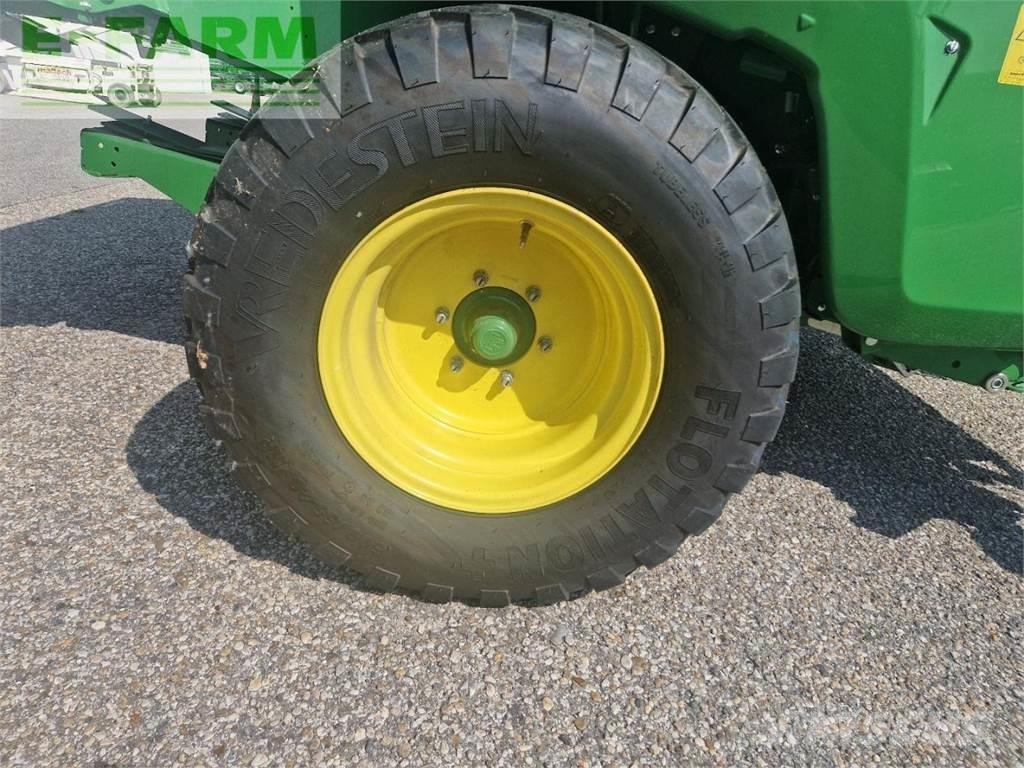 John Deere V461M Enfardadeira de fardos quadrados