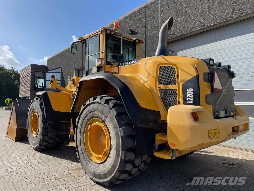 Volvo L220G Carregadeiras de rodas