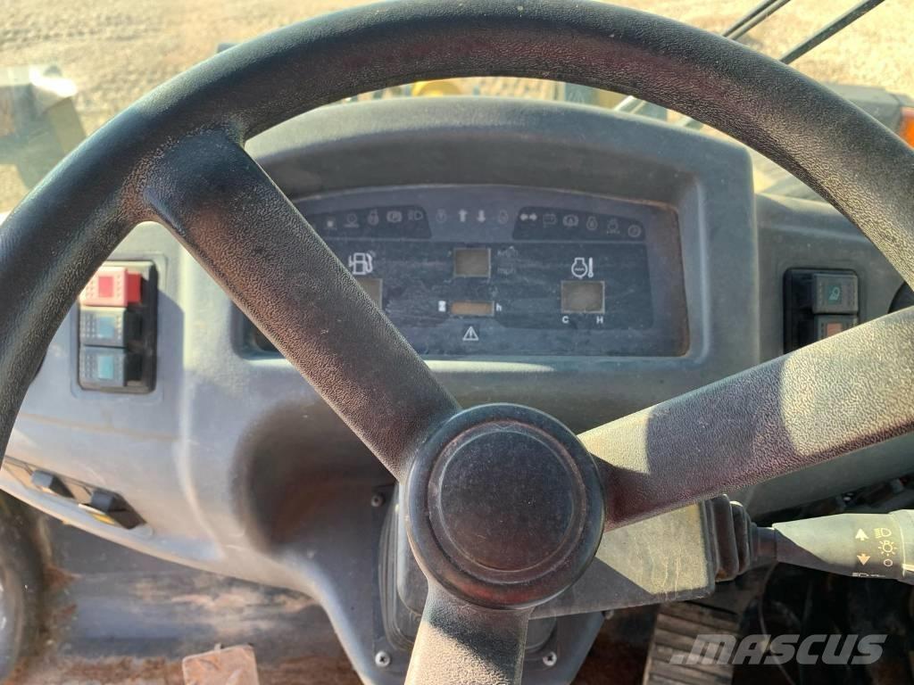Komatsu WA 90-6 Carregadeiras de rodas