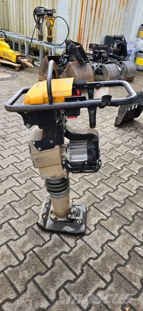 Wacker Neuson AS50e Saltitões