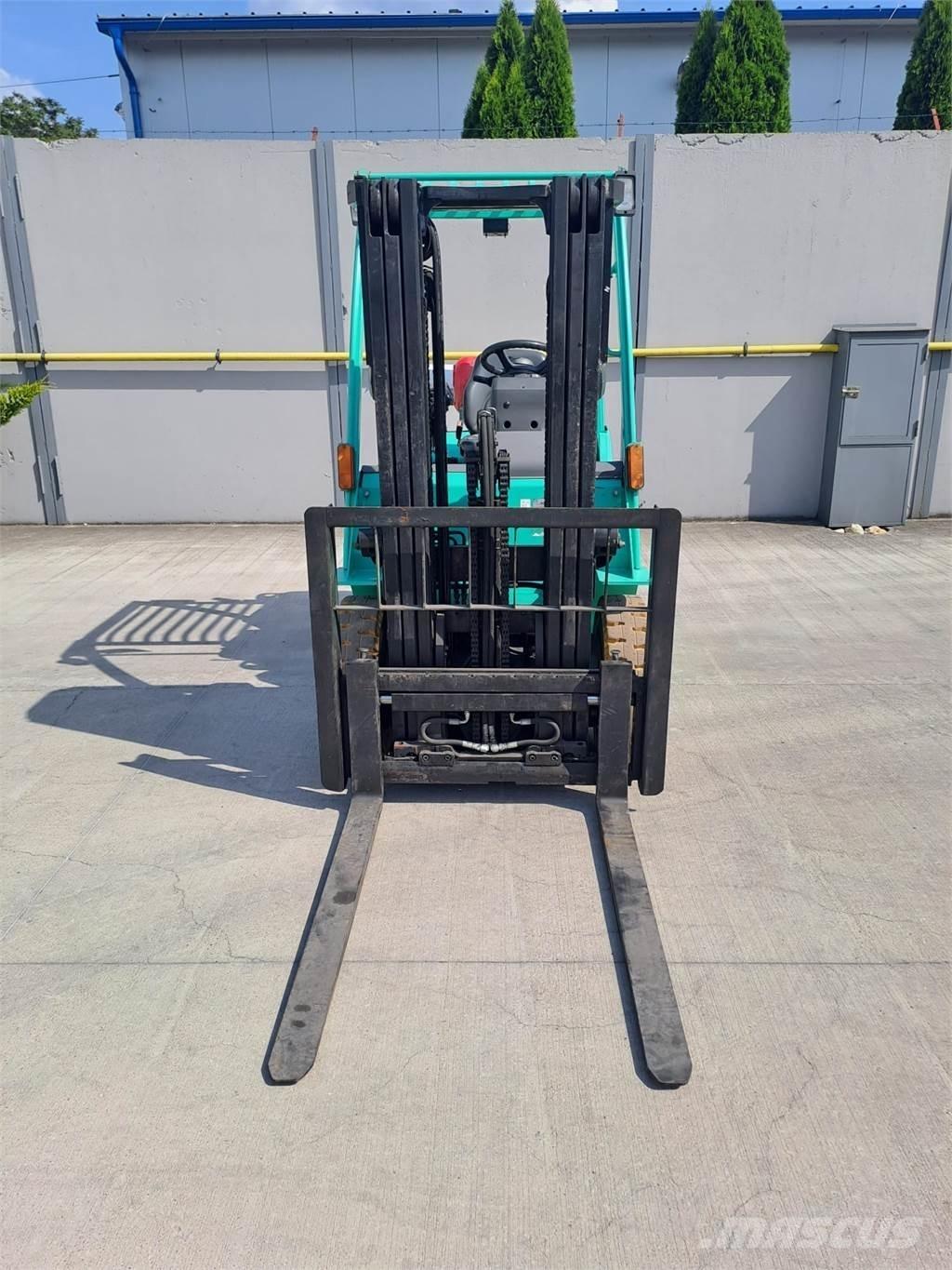 Mitsubishi FG25N Empilhadores a gás
