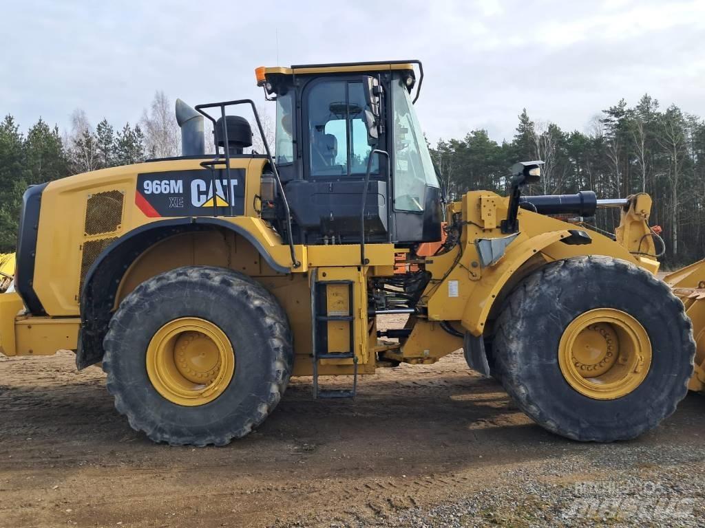 CAT 966M XE Carregadeiras de rodas