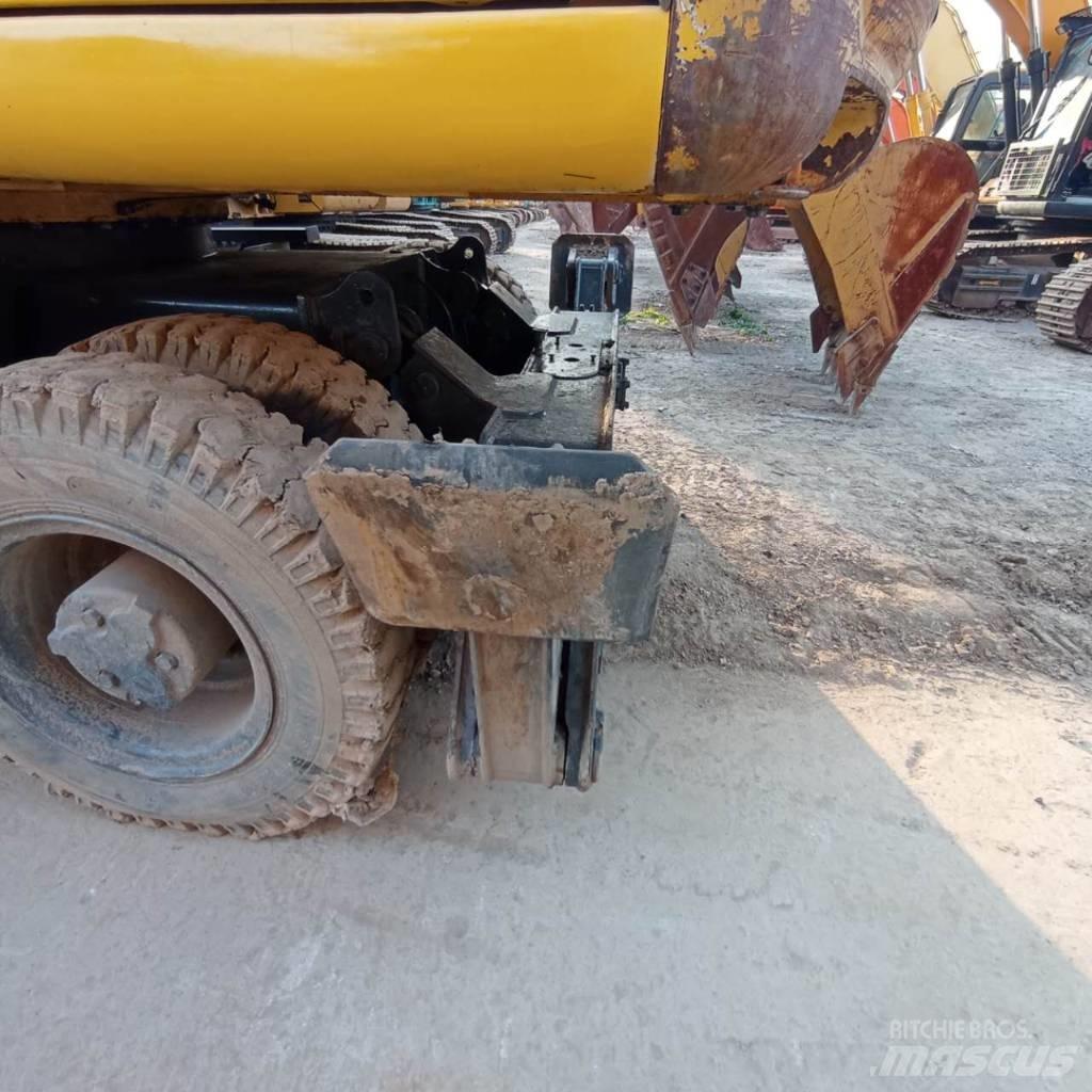 Komatsu PC150W-6 Escavadoras de rodas