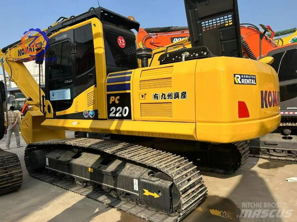 Komatsu PC 220-8/ Escavadeiras de esteiras