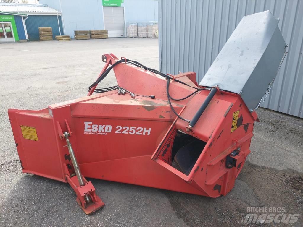 Esko 2252 H Lançadores de neve