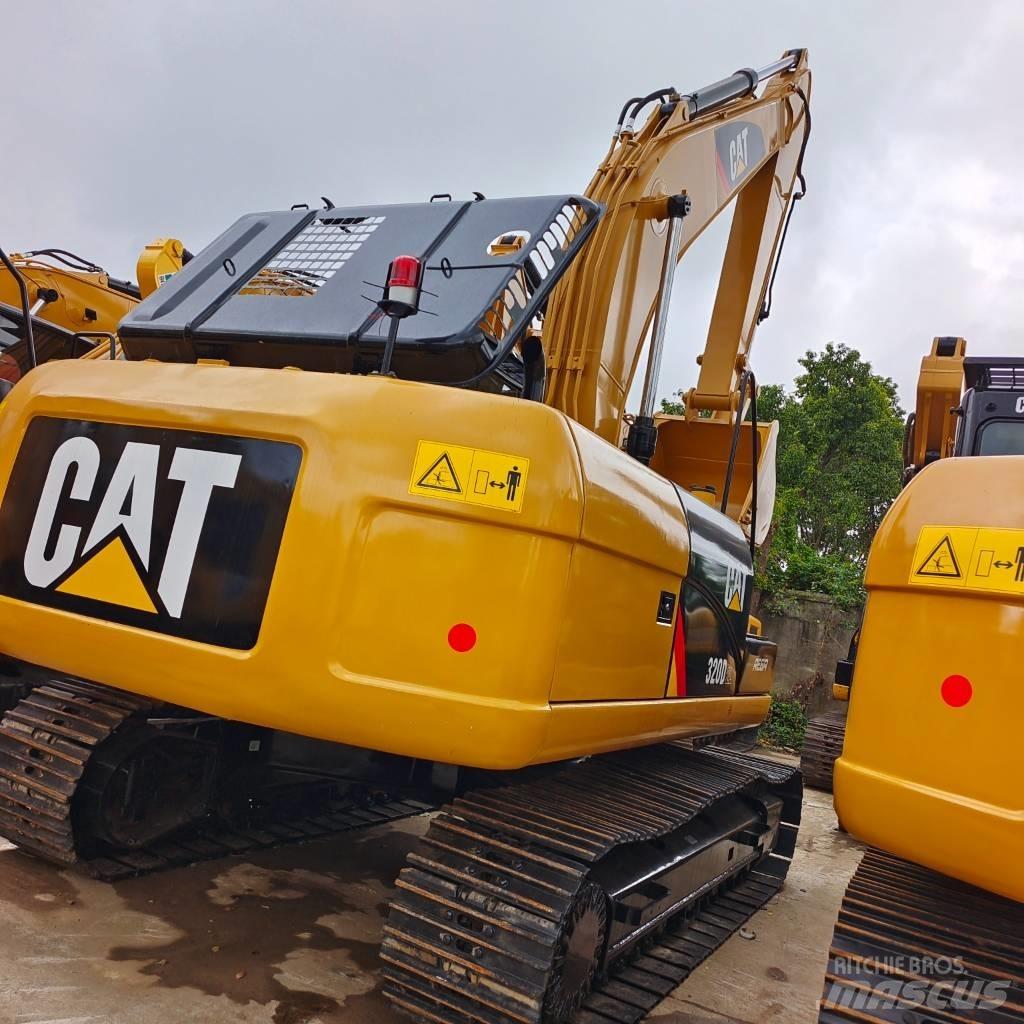 CAT 320 D Escavadeiras de esteiras