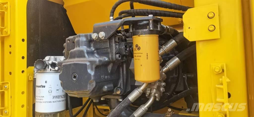 Komatsu 220-8 Miniescavadeiras