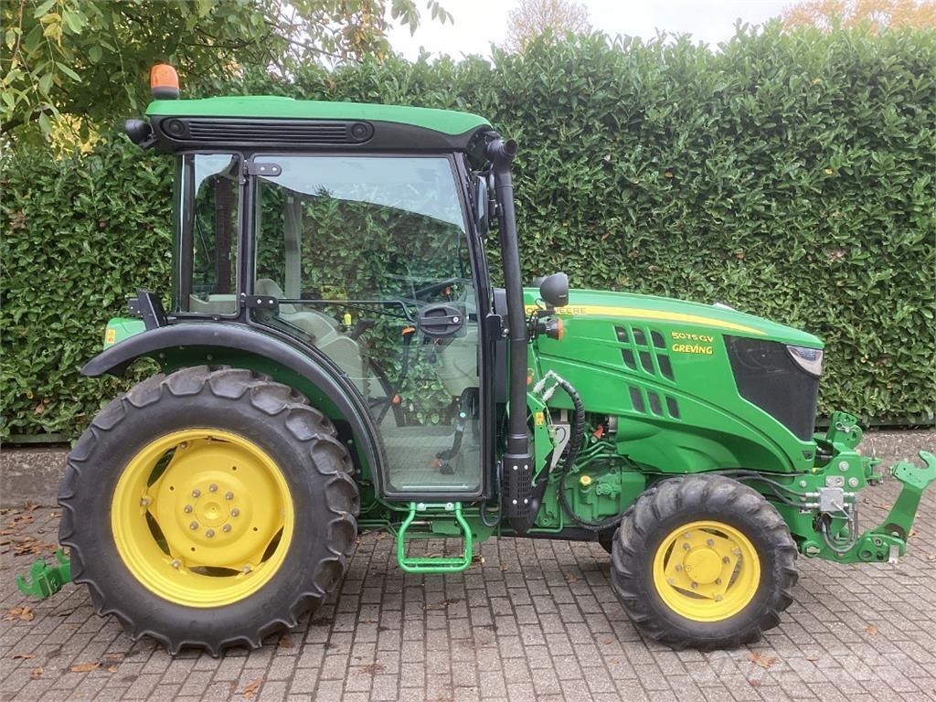John Deere 5075GV Tratores Agrícolas usados