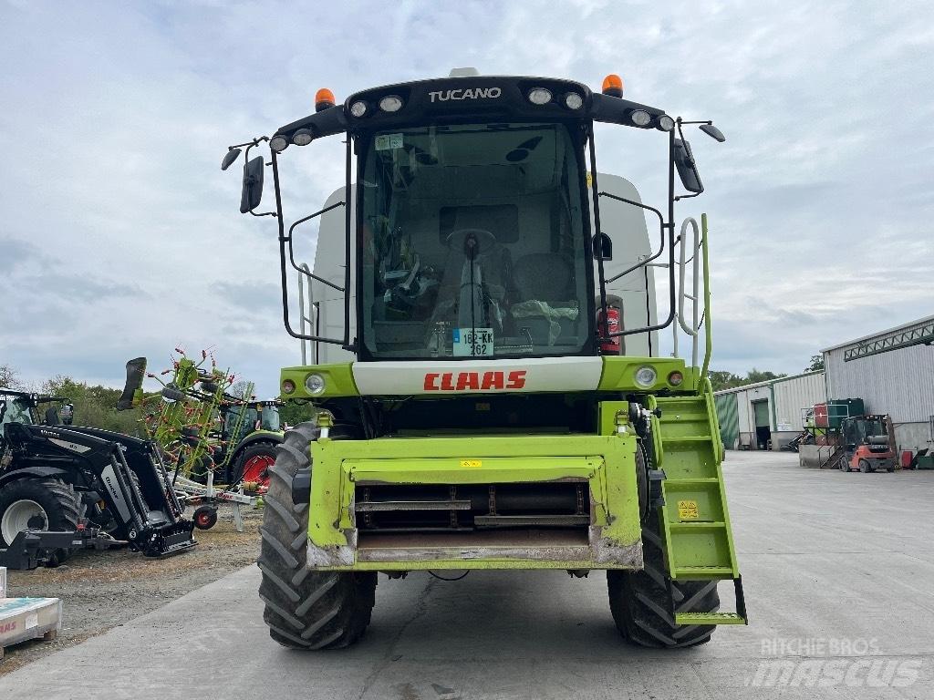 CLAAS Tucano 440 Ceifeiras debulhadoras