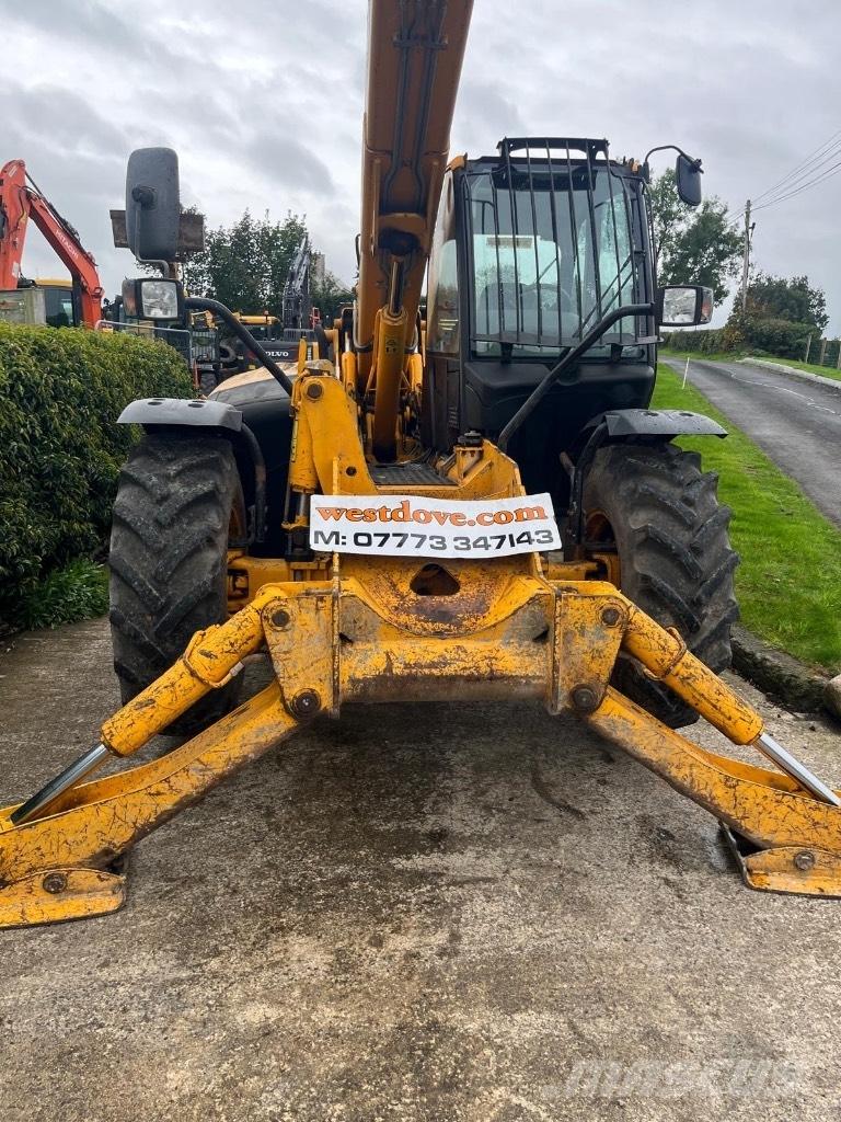 JCB 535-140 Manipulador telescópico