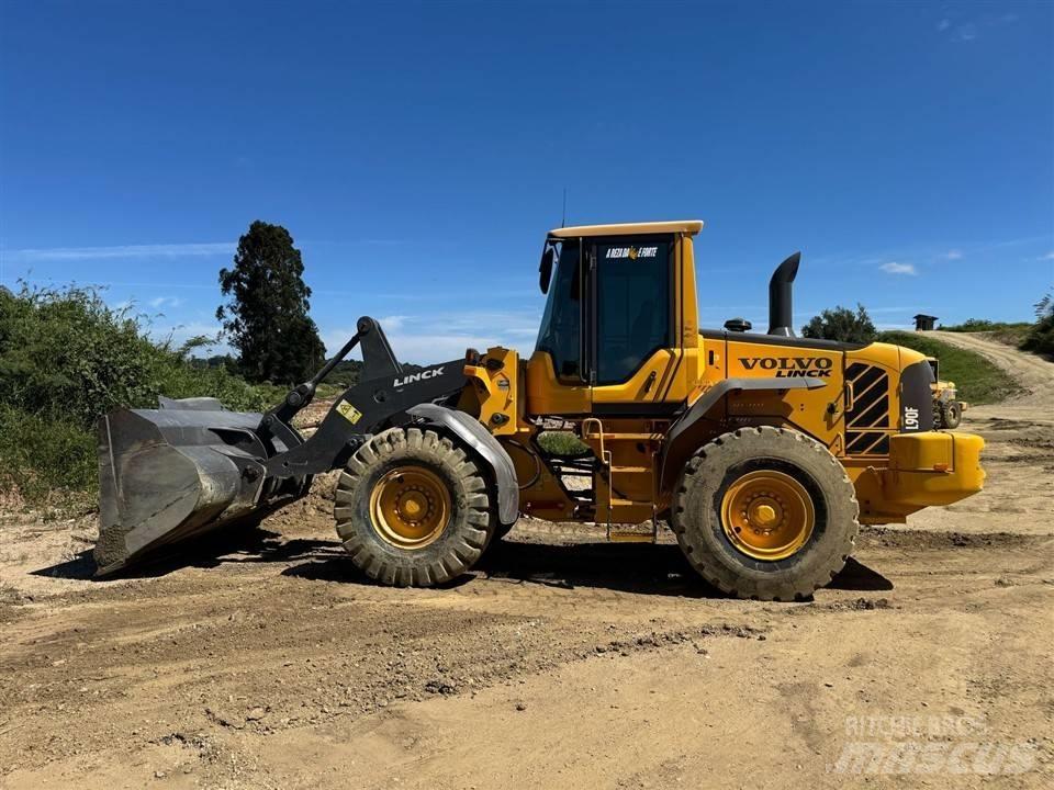 Volvo L 90 F Carregadeiras de rodas