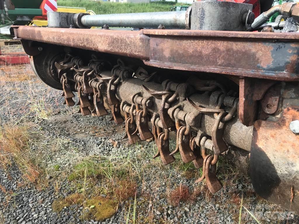 Kuhn EP 5050 SP Corta-Relvas montadas e arrastadas