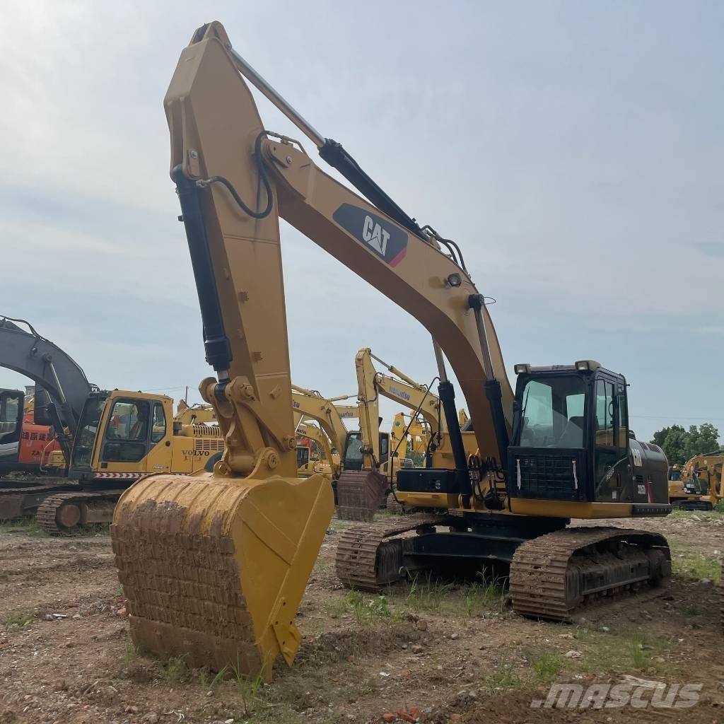 CAT 326D2 Escavadeiras de esteiras