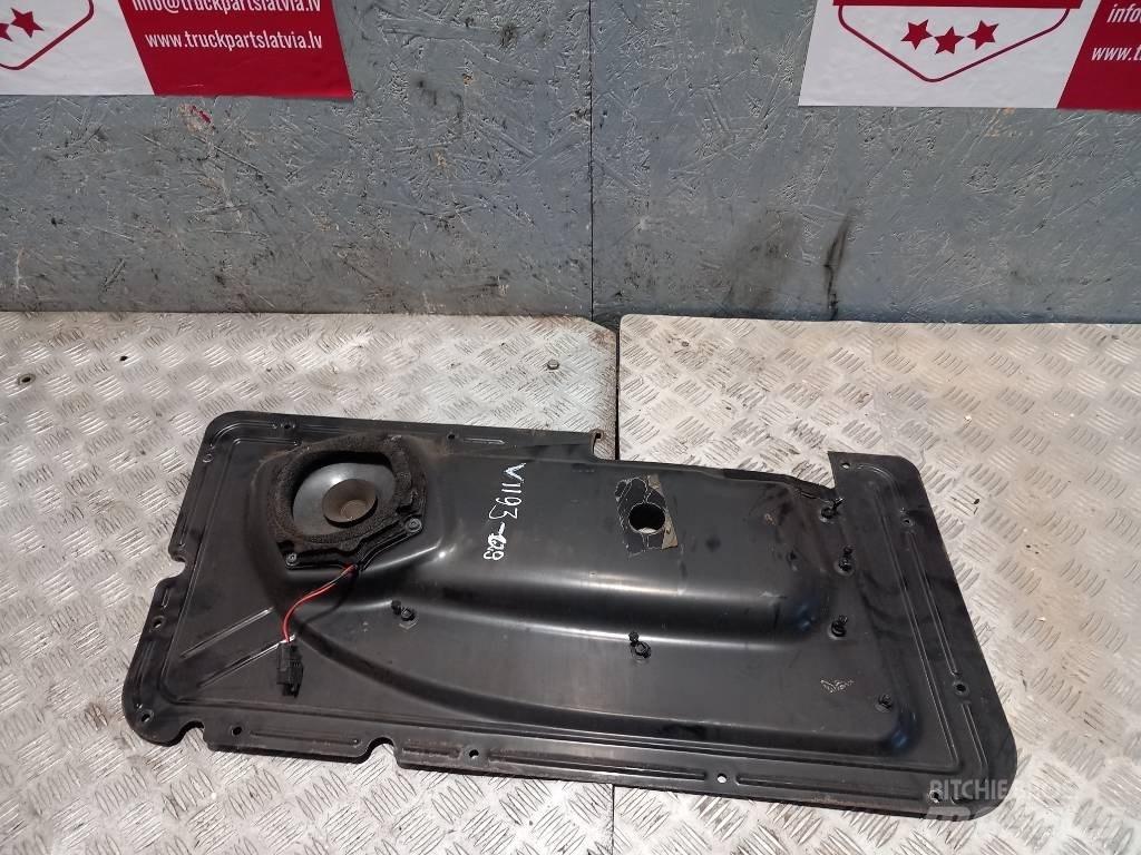 Volvo FH 12     20391514 Cabines e interior