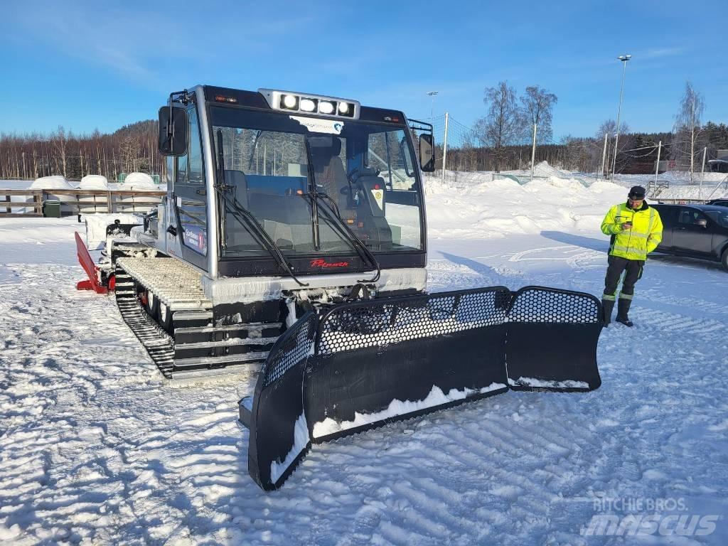 Prinoth Husky Alisador de neve