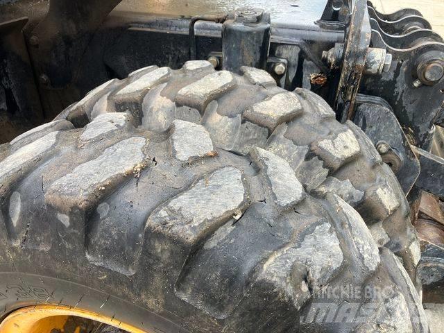 JCB JS 175 W Escavadoras de rodas