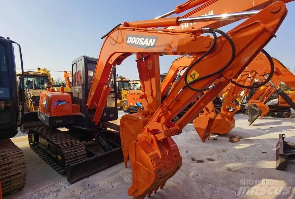 Doosan DH55 Escavadeiras de esteiras