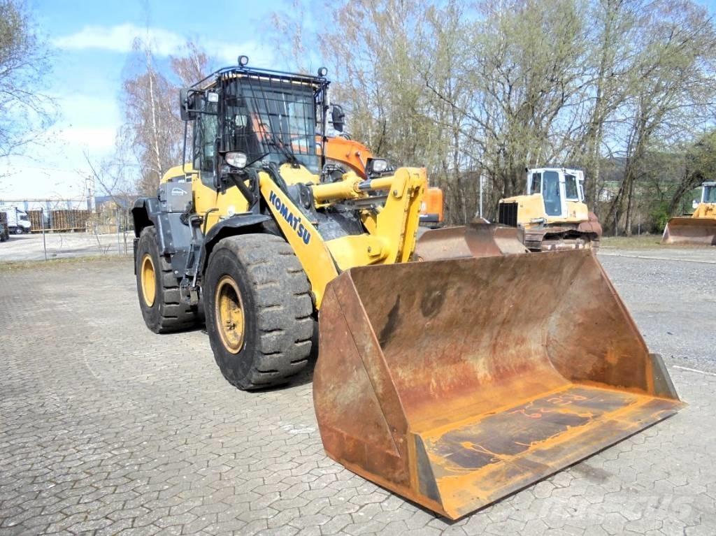 Komatsu WA 270-7 Carregadeiras de rodas