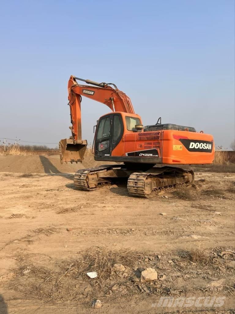 Doosan DX225LC-9C Escavadeiras de esteiras