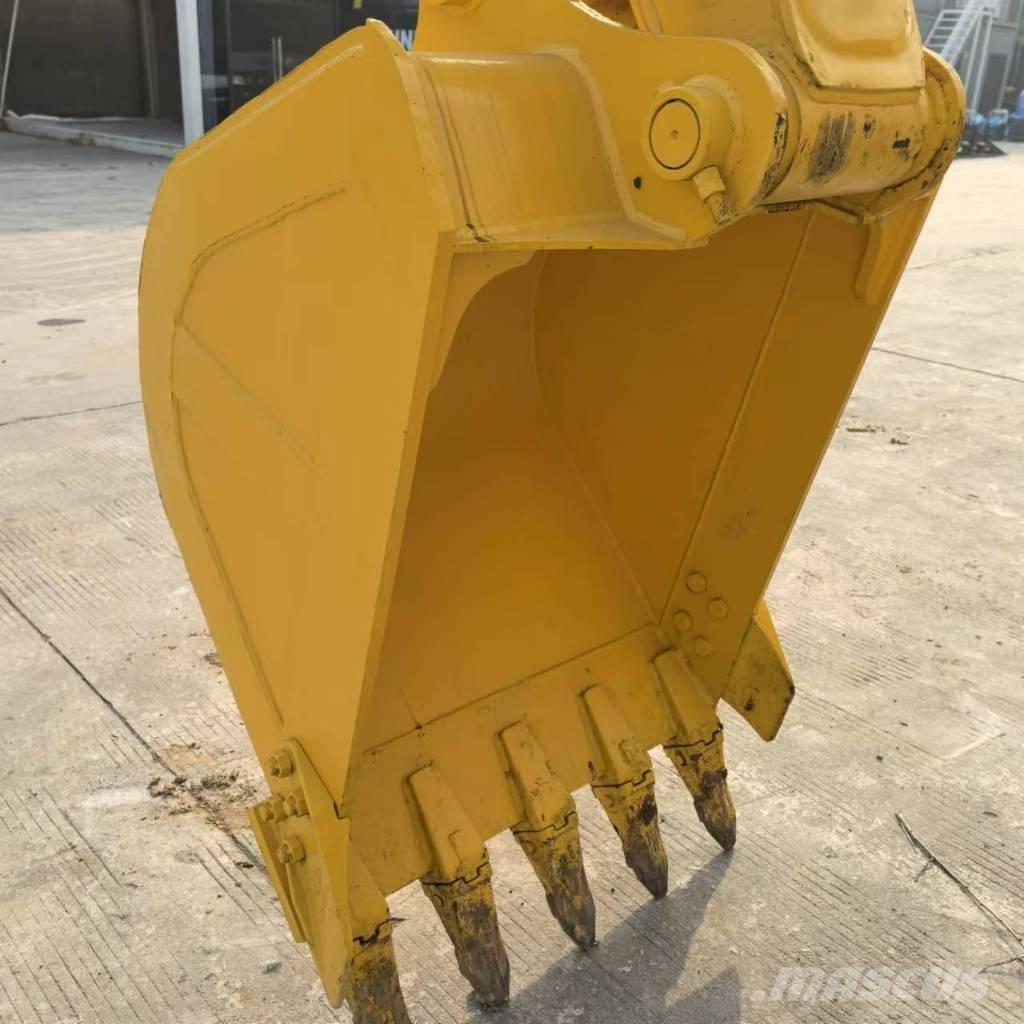 Komatsu PC 130-7 Escavadeiras de esteiras
