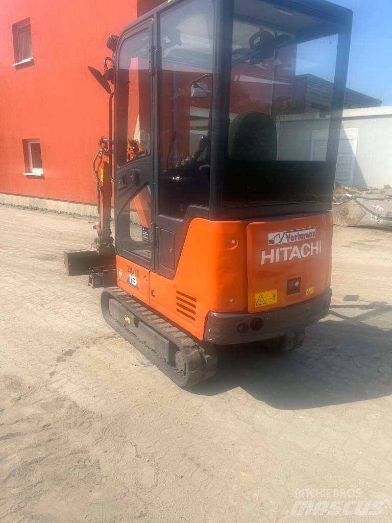 Hitachi ZX 19 Miniescavadeiras