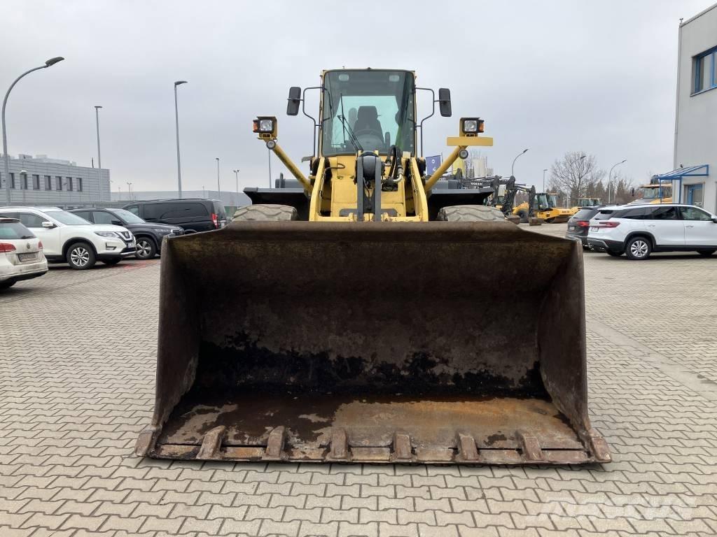 Komatsu WA 420 Carregadeiras de rodas