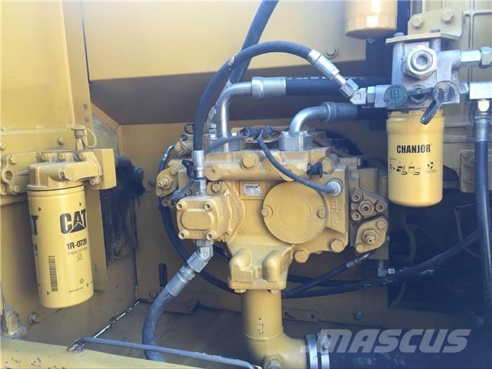 CAT 320 D Escavadeiras de esteiras