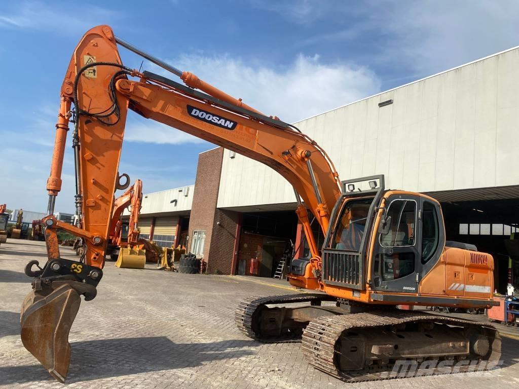 Doosan DX 180 LC Escavadeiras de esteiras
