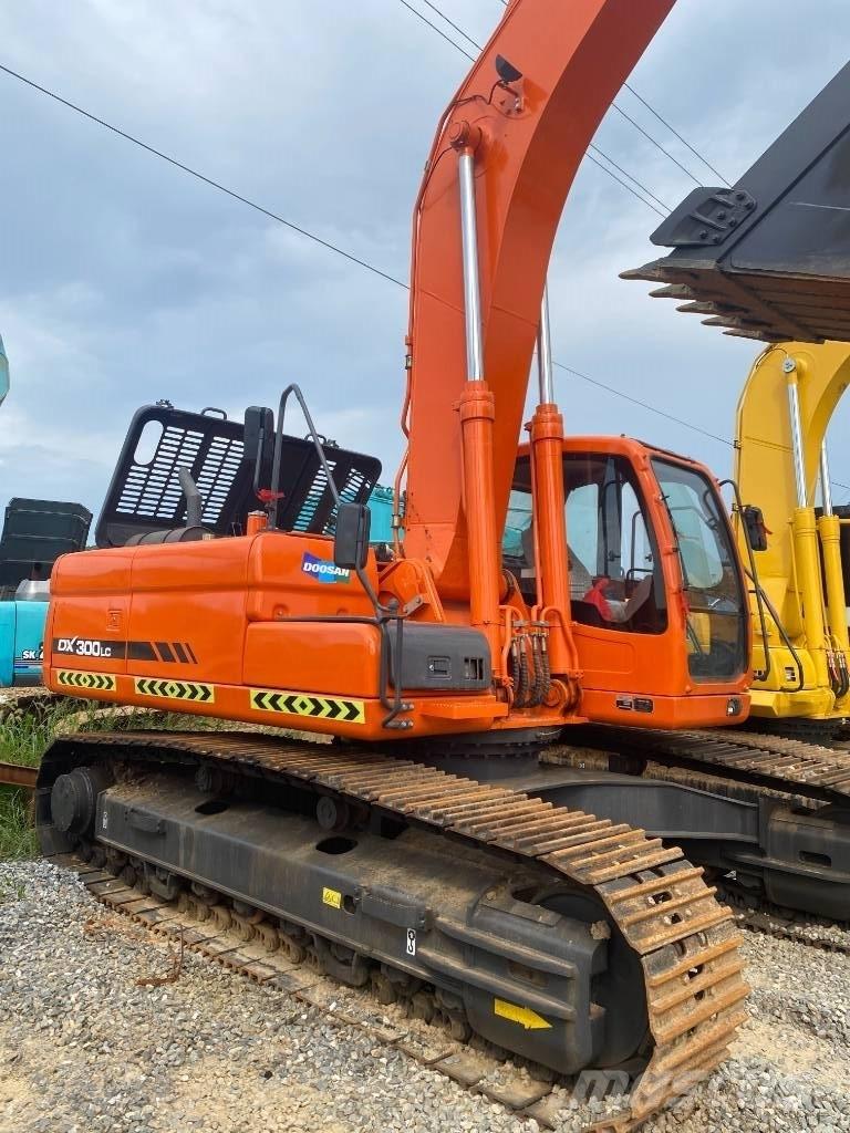 Doosan DX 300 LC Escavadeiras de esteiras