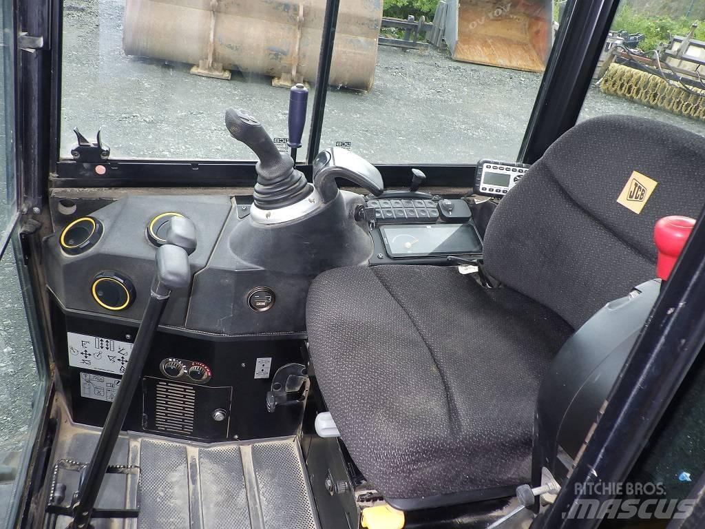 JCB 19 C-1 Miniescavadeiras