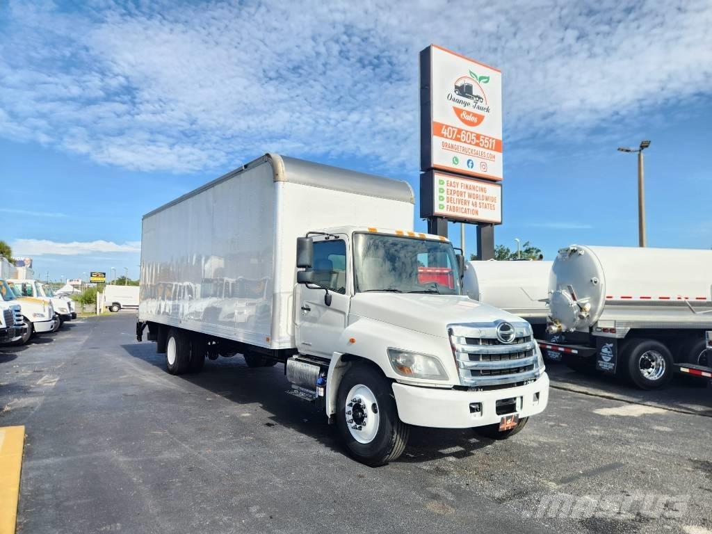 Hino 268 A Caminhões de caixa fechada