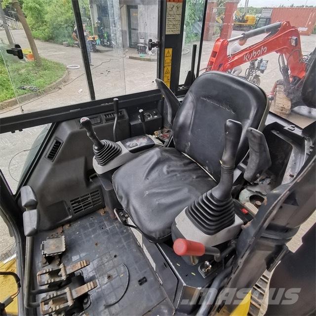 Komatsu PC 35 M-2 Miniescavadeiras