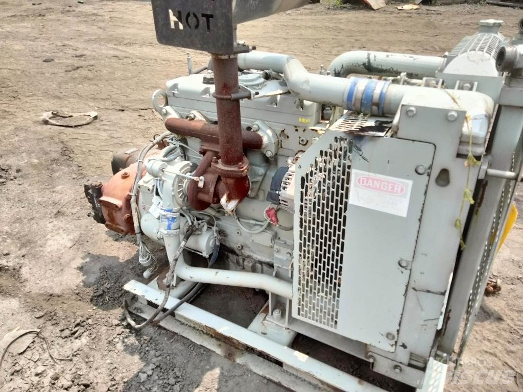 CAT  4.4 Máquinas utilitárias