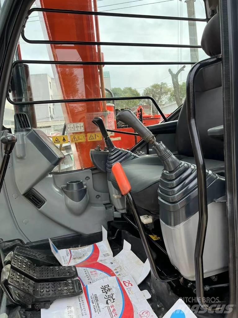 Hitachi ZX 70 Miniescavadeiras