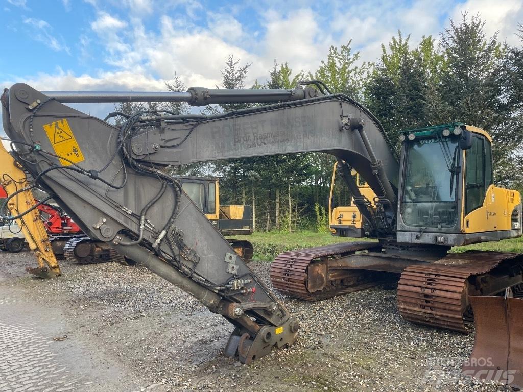 Volvo EC210C Escavadeiras de esteiras