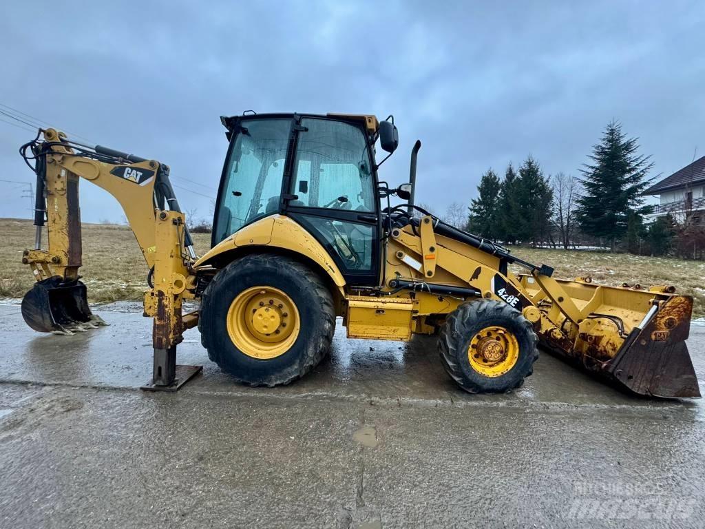 CAT 428 E Retroescavadeiras