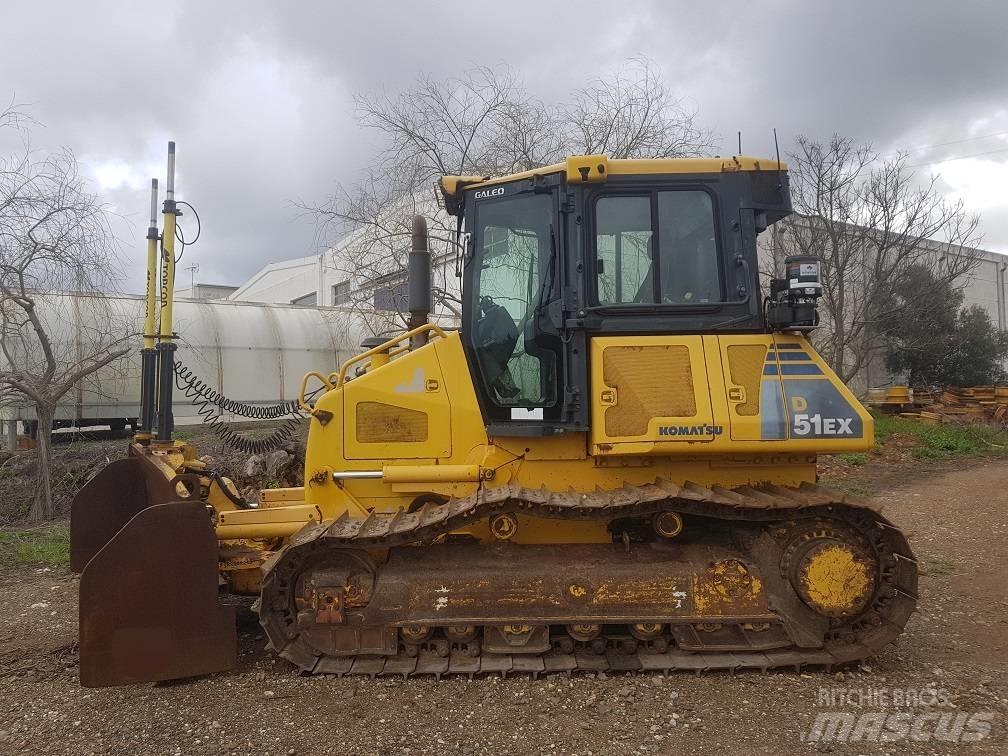 Komatsu D 51 EX-22 Dozers - Tratores rastos