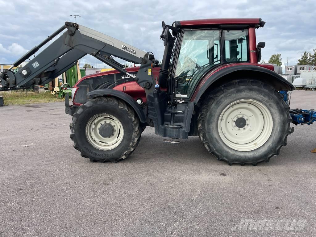 Valtra T 203 Tratores Agrícolas usados