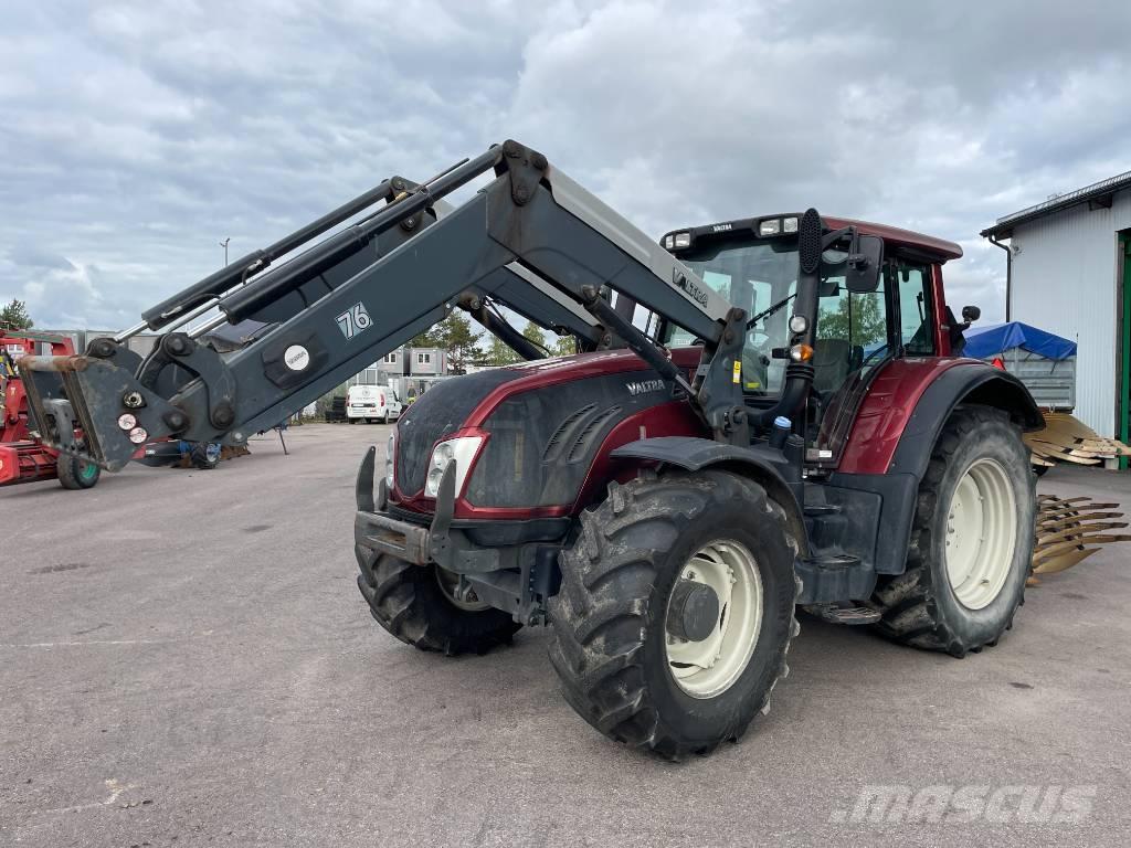 Valtra T 203 Tratores Agrícolas usados