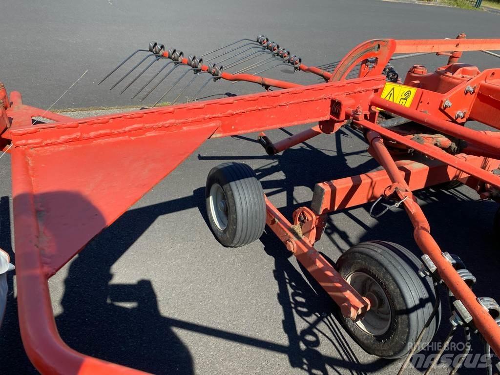Kuhn GA 4121 GM Gadanheiras-fileiras