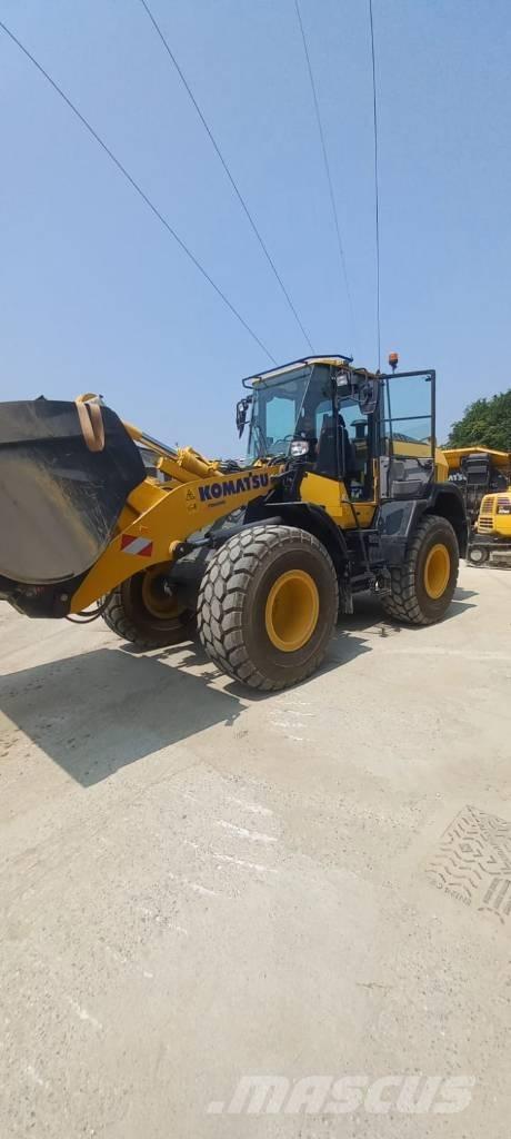 Komatsu WA270-8 Carregadeiras de rodas
