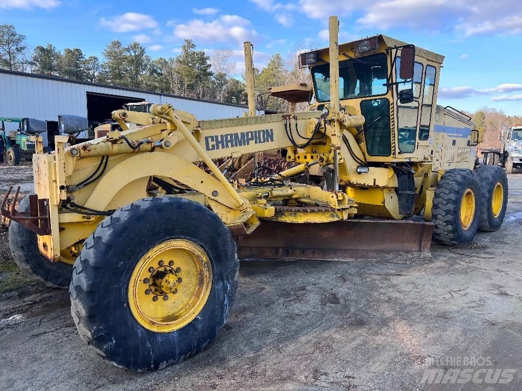 Champion 720 A VHP Motoniveladoras
