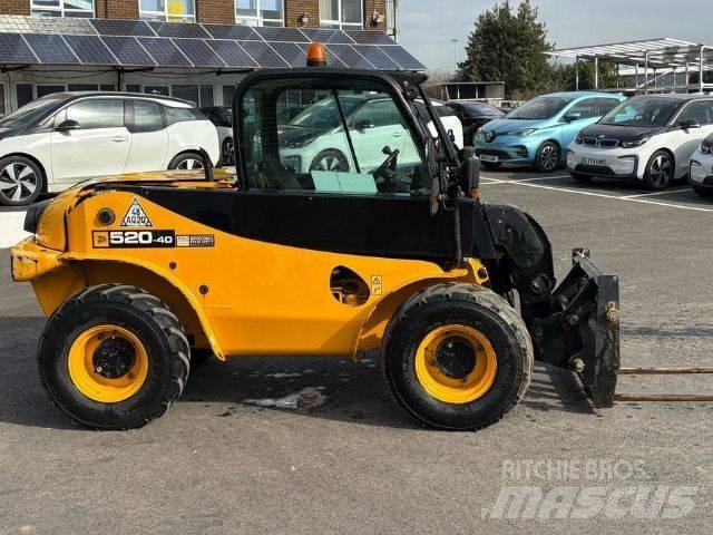 JCB 520-40 Manipulador telescópico