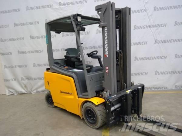 Jungheinrich EFG 320 Empilhadores eléctricos