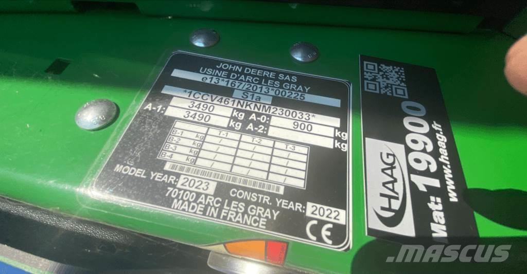 John Deere V461M Enfardadeira de rolos