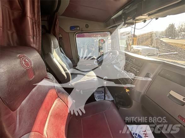 Kenworth T660 Cavalos Mecânicos