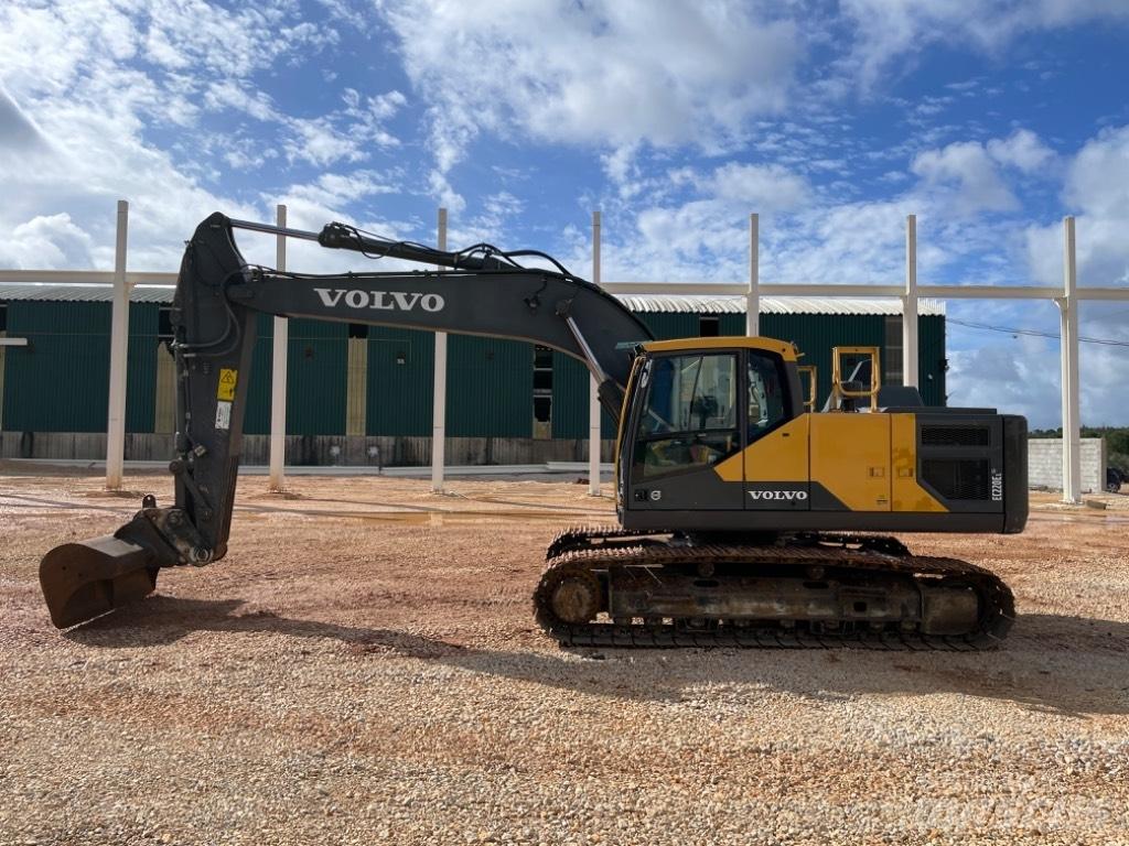 Volvo EC 220 E Escavadeiras de esteiras